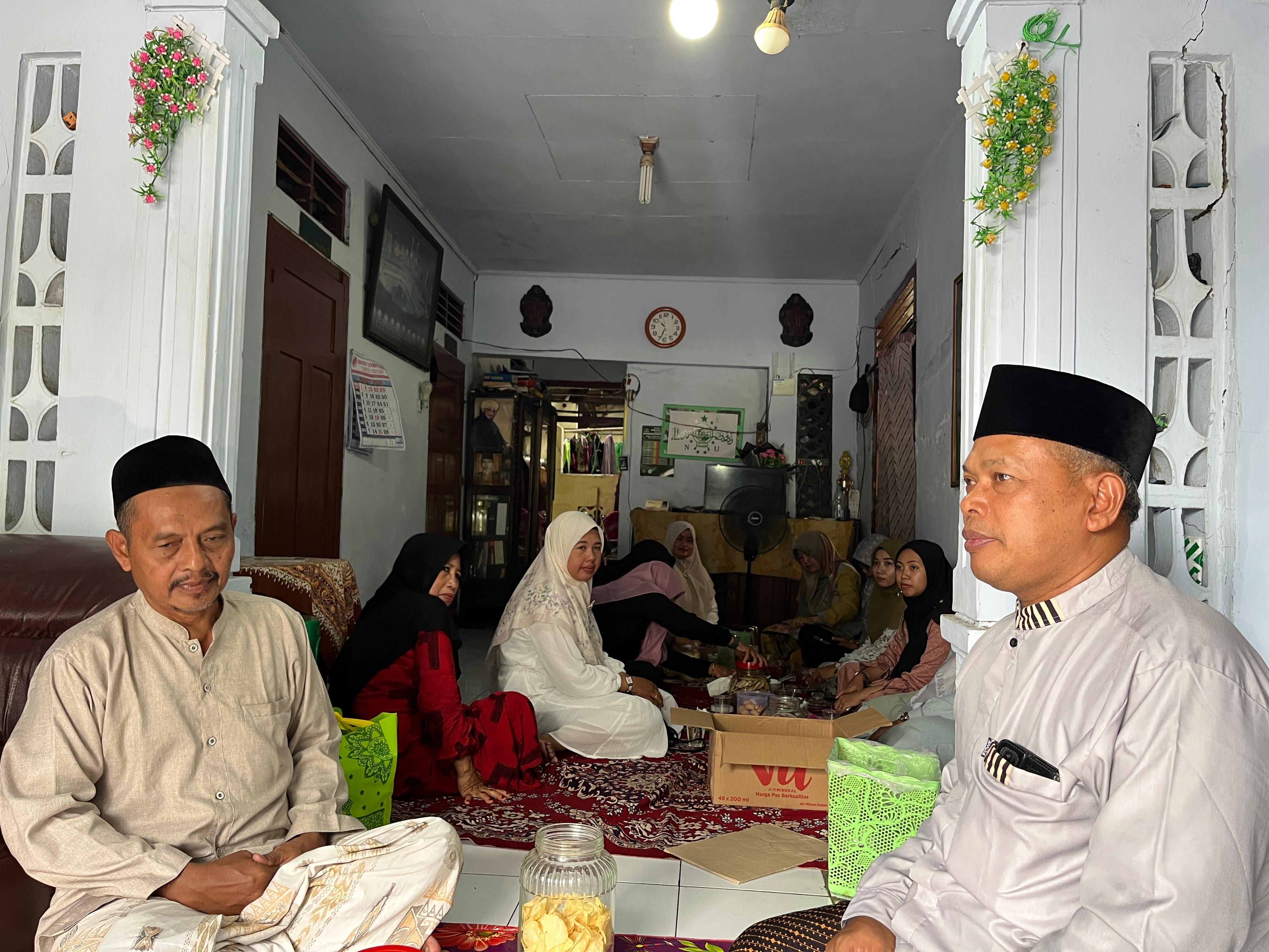 Halal Bi Halal Keluarga Besar MTs Wahid Hasyim Warungasem Tahun 2026 Berlangsung Khidmat dan Penuh Kebersamaan